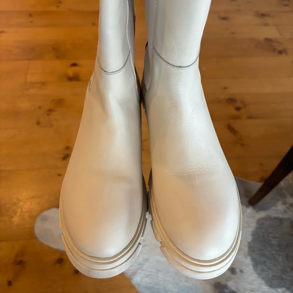 SUMMUM Woman Genuine Leather Knee-High Boots | Chic Minimalist Designer Boot